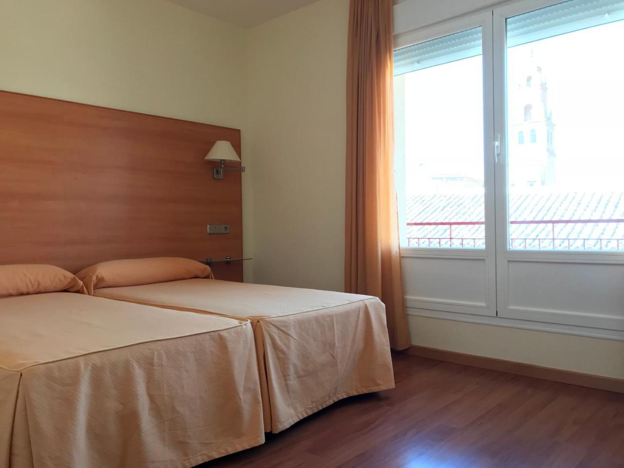Hotel Europa Villacanas Εξωτερικό φωτογραφία